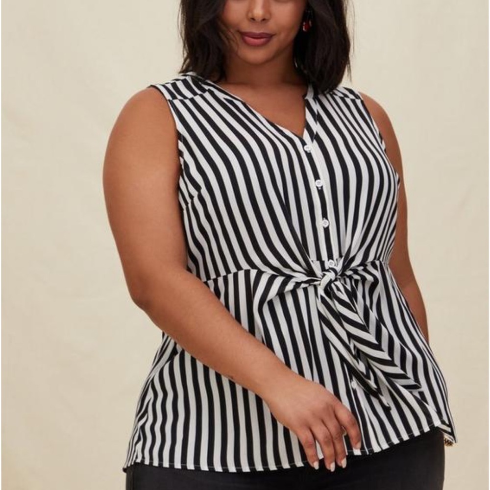 Torrid Peplum Georgette Button-Front Tie-Front Blouse